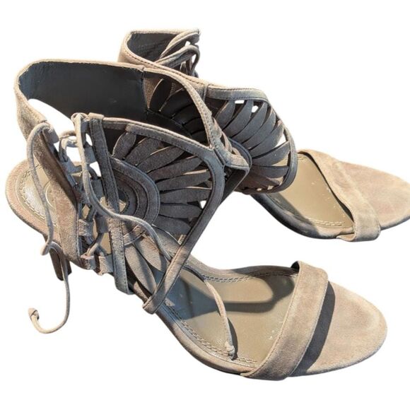 Tory Burch Light Gray Suede Fringe Lace-Up Heeled Sandals 8.5M Leather Sole - Picture 2 of 6